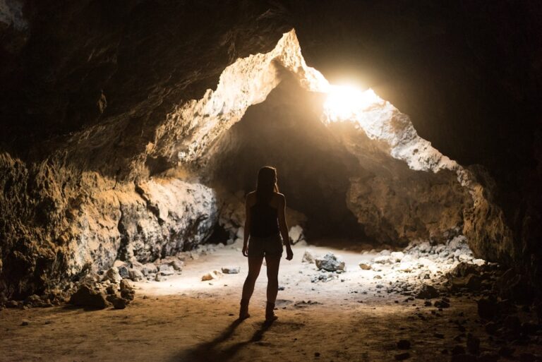 Photo Cele Mai Inspiratoare Povestiri de Succes ale Tinerilor Exploratori