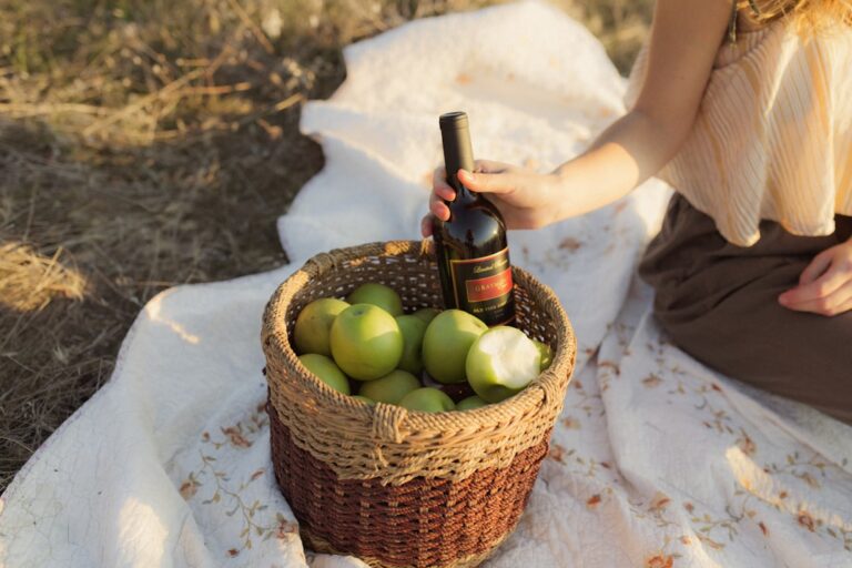 Photo Picnic basket