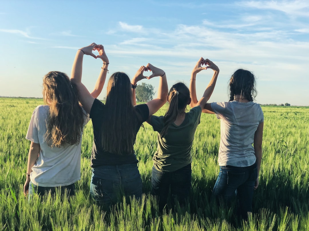 Photo Supportive friends