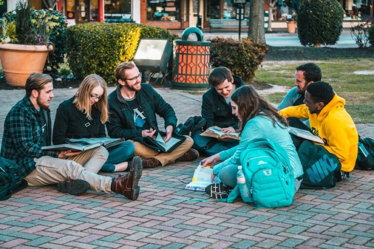 Photo "Secrets of Student Networking: How to Build a Lasting Professional Network"