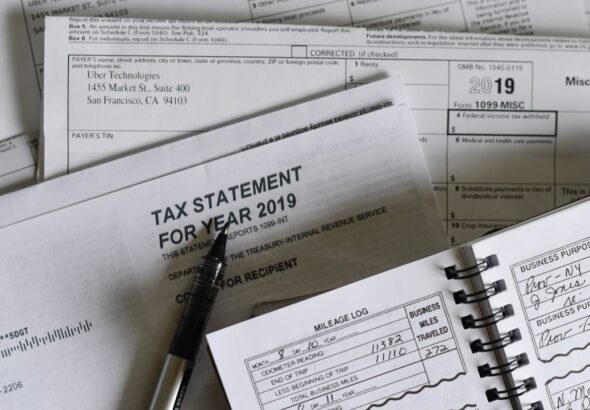 Photo taxes and impozite